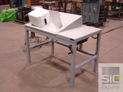 Height adjustable work table SIC01003