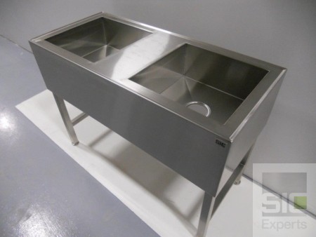 Stainless steel sink on leg SIC31670s