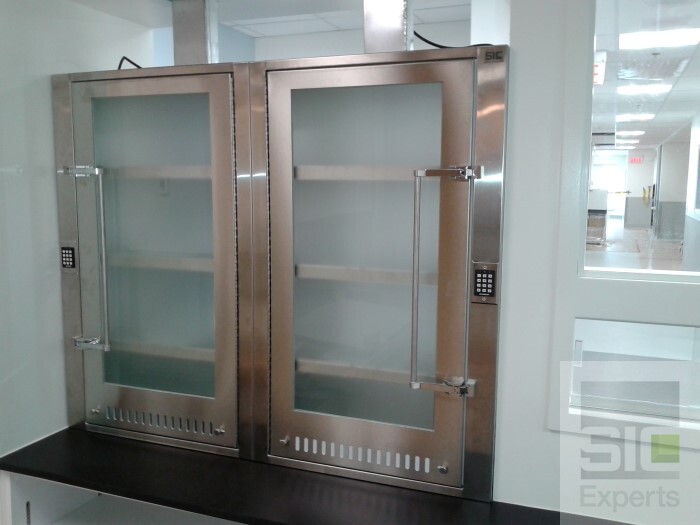 Cleanroom ventilated pass through SIC31914