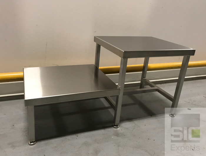 Cleanroom gowning bench two level SIC34819