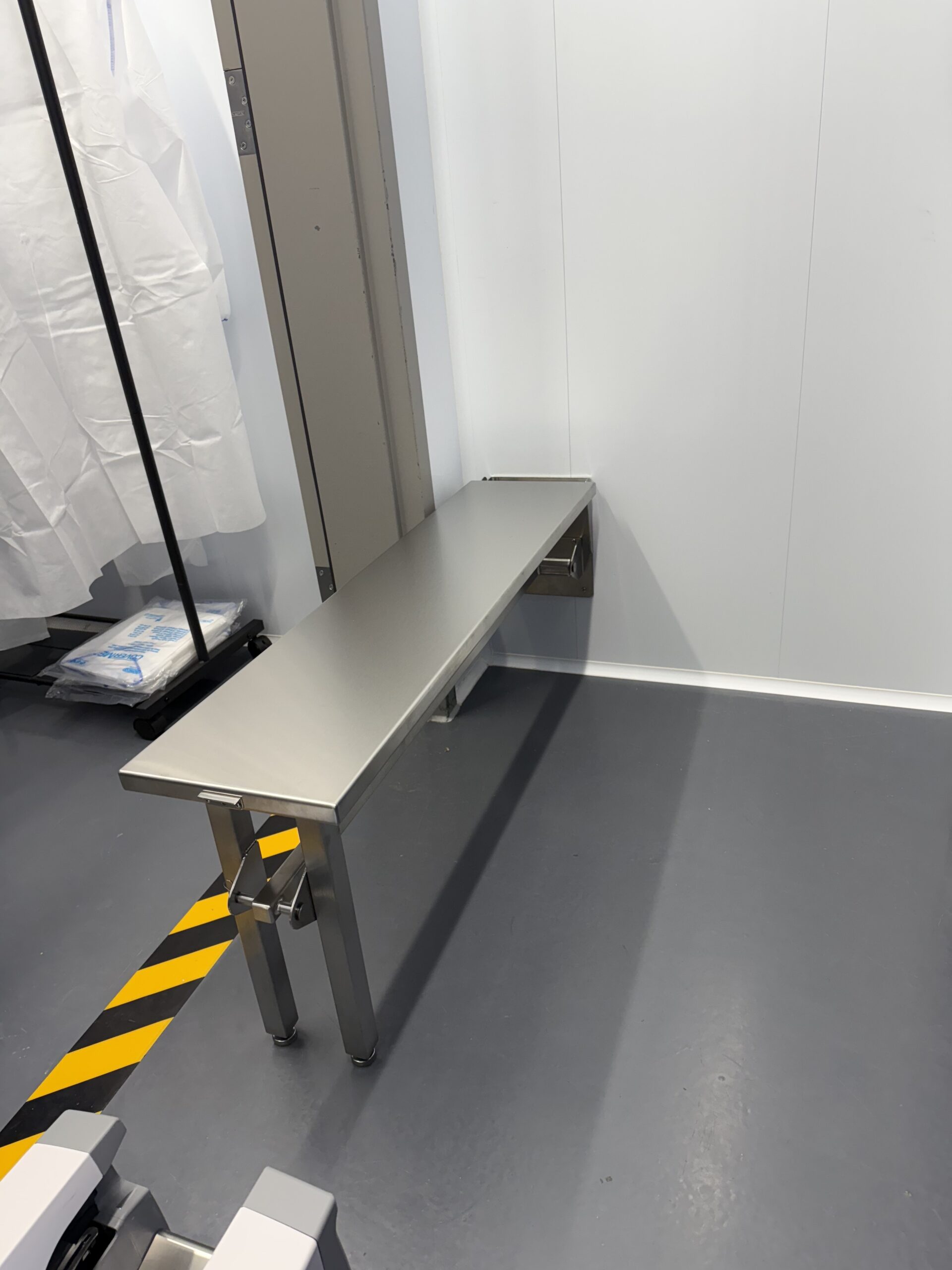 Wall mount fold down gowning bench  SIC38778